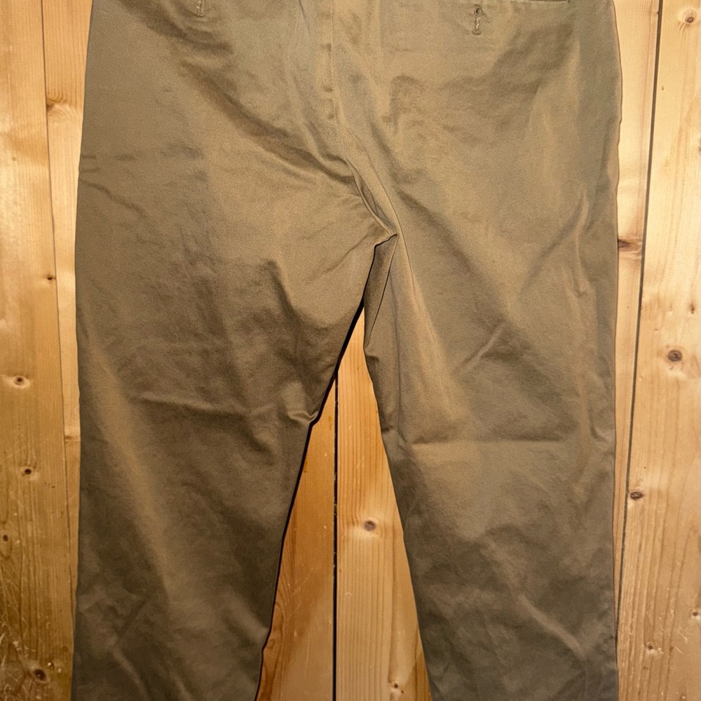 Banana Republic Men's Khaki Chinos